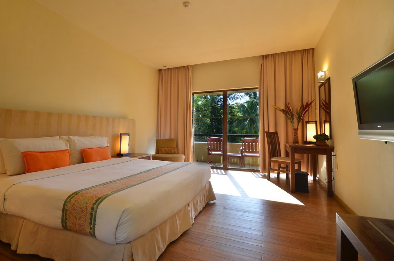 Damai Puri Resort & Spa Kuching Esterno foto Deluxe Room