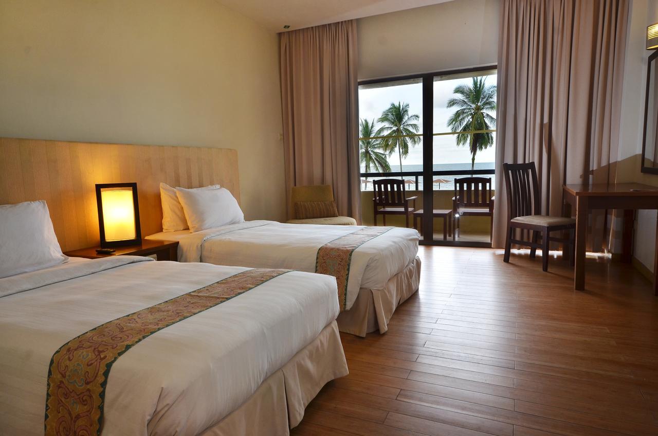 Damai Puri Resort & Spa Kuching Esterno foto Deluxe Seaview Room